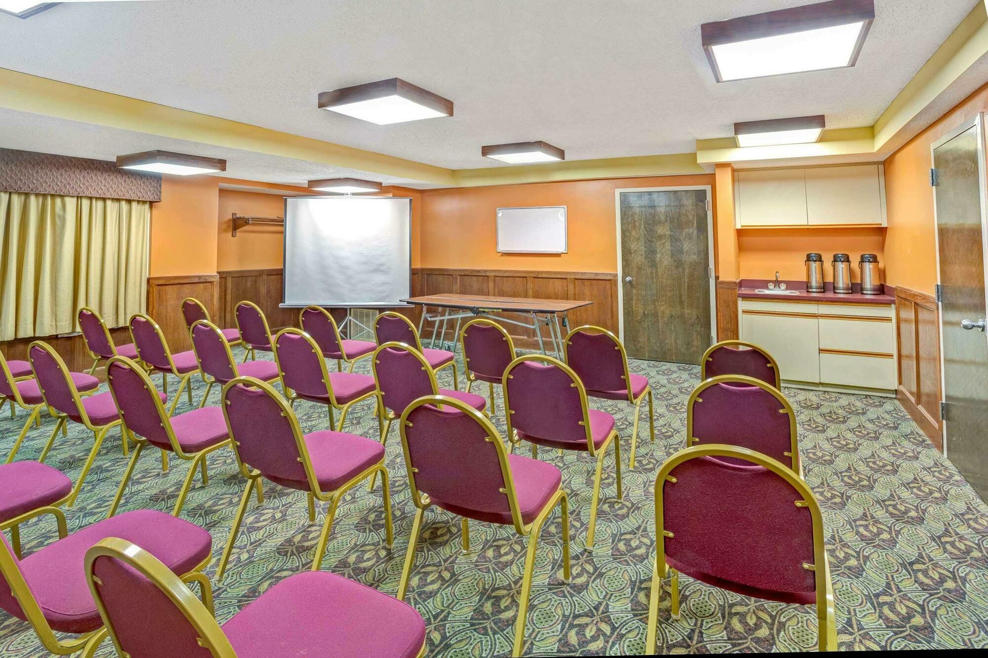 Days Inn By Wyndham Raleigh-Airport-Research Triangle Park Morrisville Ngoại thất bức ảnh